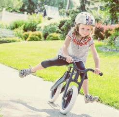 Wishbone Bike 3-in-1 Recycled Edition 2 Laufrad 7 Wishbone Bike 3-in-1 Recycled Edition 2 Laufrad -Fahrrad Serie Laden wishbone re lifestylew54cec